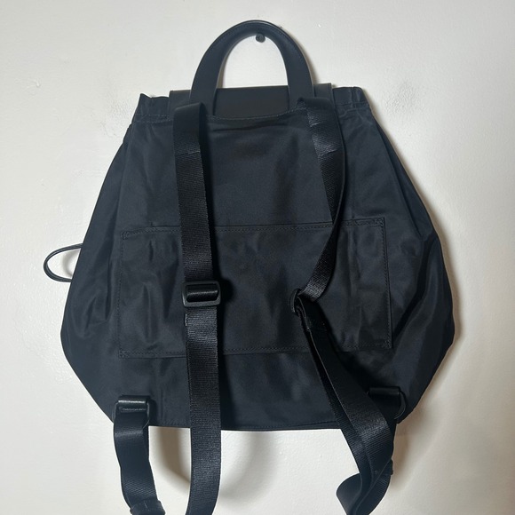 TUMI Backpack Black Nylon‎ Leather Trim Convertible Strap Flap Top Closure - Picture 2 of 4